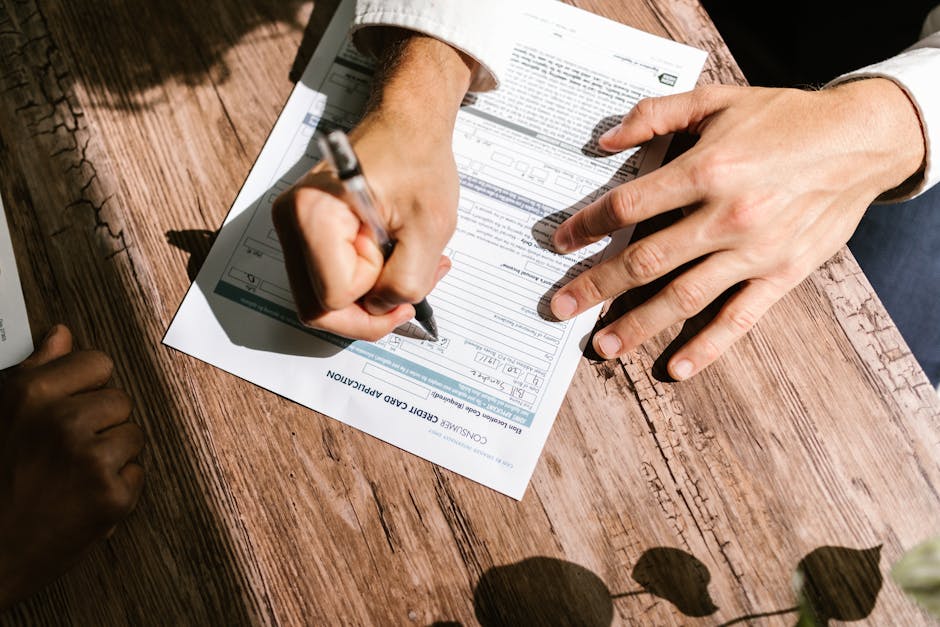 personal finance image for Refinancing Your Student Loans: When It Makes Sense
